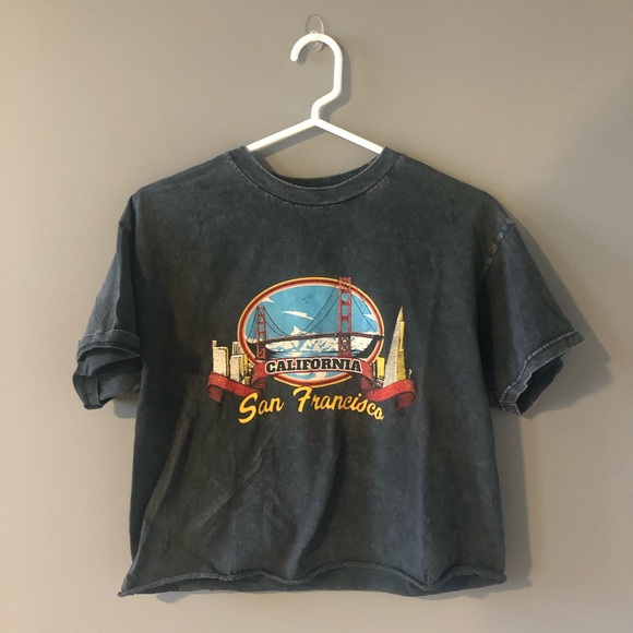 Brandy Melville Tops - Brandy Melville San Fransisco Crop Top